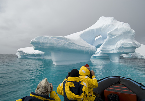 ANTARCTICA HOLIDAYS TO THE ENDS OF THE EARTH