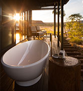 An Australian homestead with outdoor bath