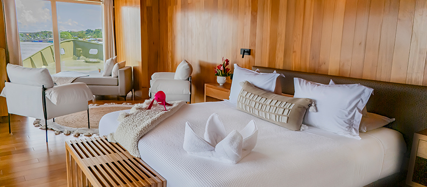 Delfin I's Pink River Dolphin Suite